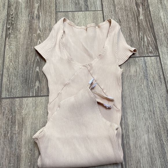 3/$17 Stretchy Ribbed Bodysuit - Picture 2 of 4